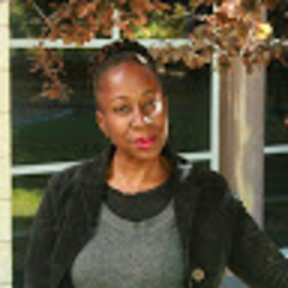 Meet your Posher, Denise